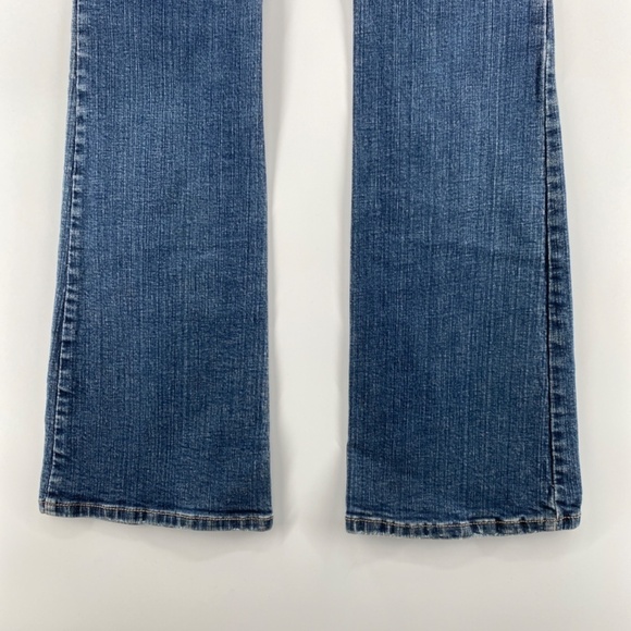 Warehouse One Jeans Women's Size 26 Mid Rise Flare Leg Blue Denim 5 Pocket - Picture 10 of 14